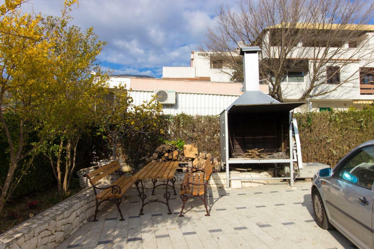 Apartmani Skelin***/**** Kaštela Exterior foto